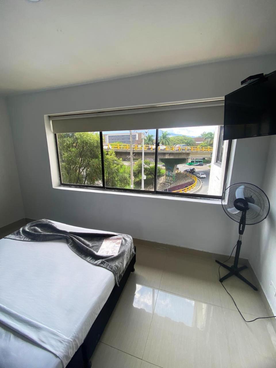 33 Hotel Bulerias Medellin Exterior photo