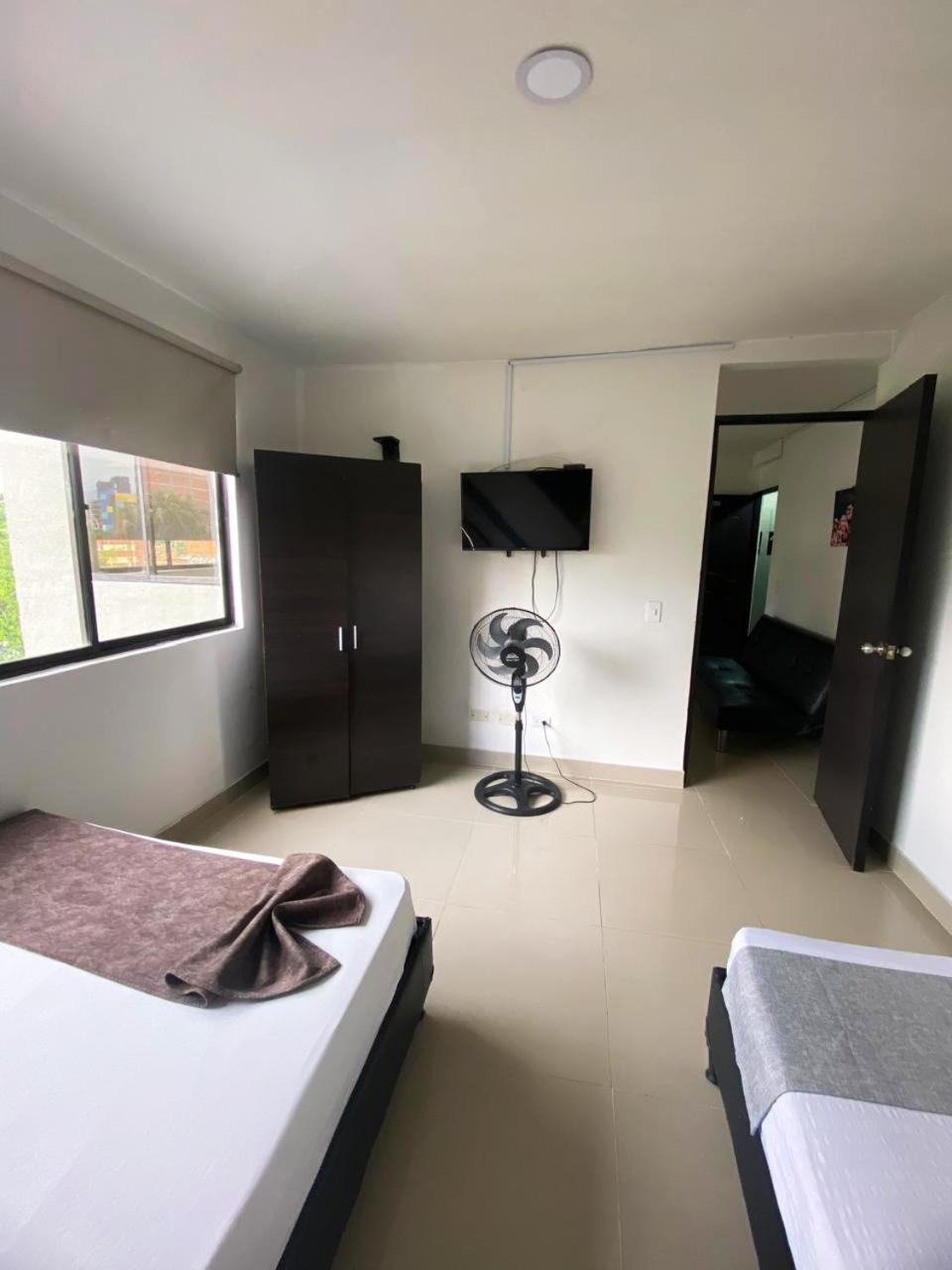 33 Hotel Bulerias Medellin Exterior photo